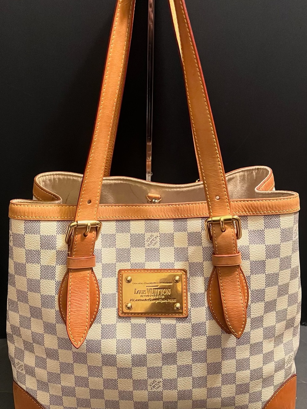 Louis Vuitton Damier Azur Hampstead MM Tote in Beige and Blue Leather